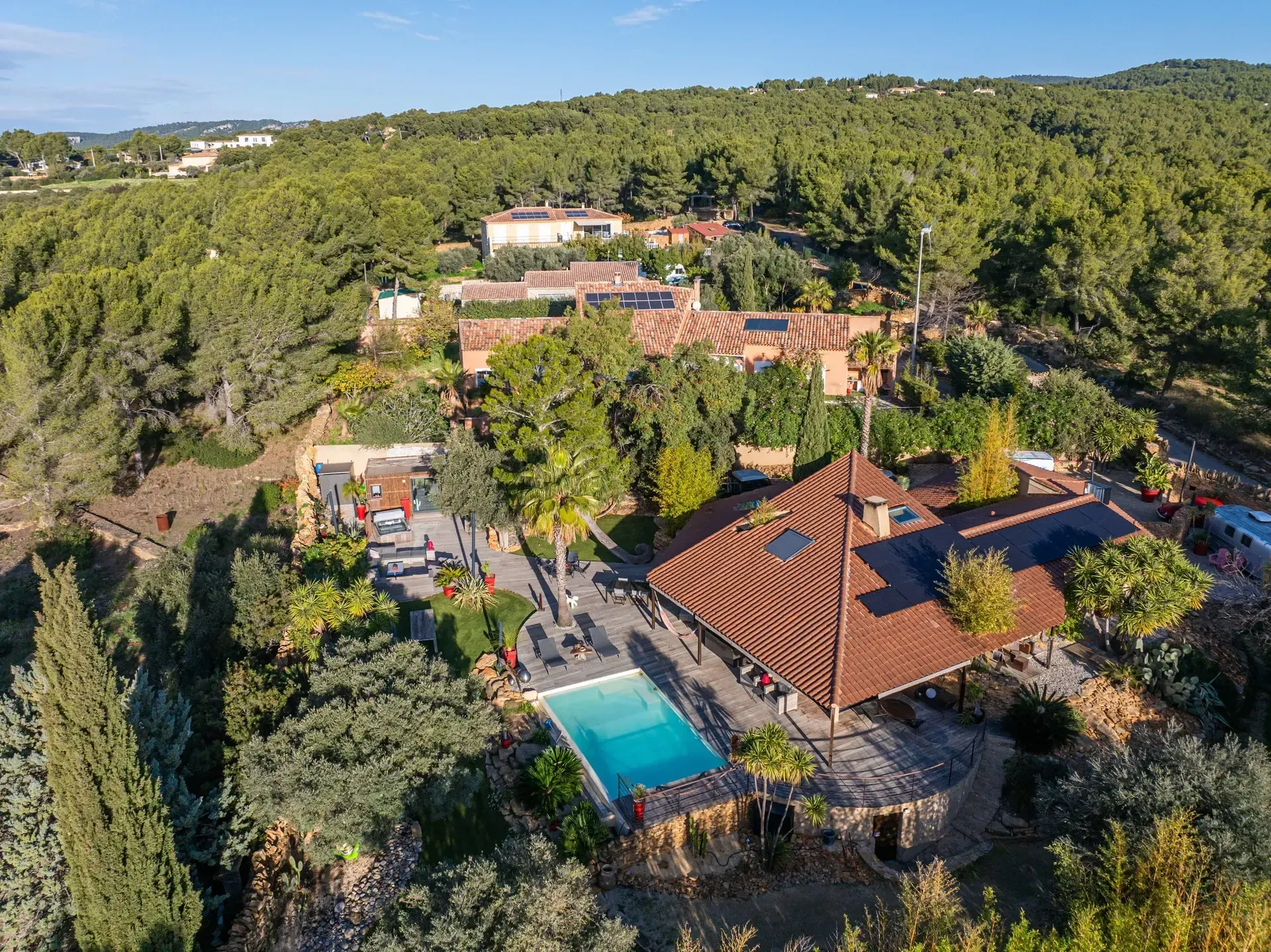 Local professionnel de 20 m², studio en ossature bois Greenkub (Bouches-du-Rhône), vue intérieure