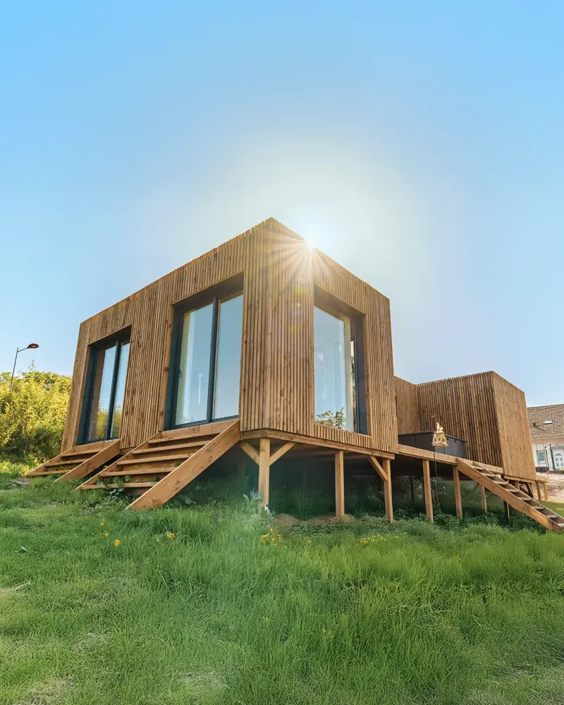 Local professionnel de 50 m², studio en ossature bois Greenkub (Hérault)