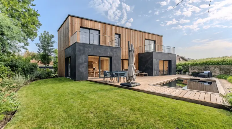Greenkub M100UT, 100 m², à étage avec patio