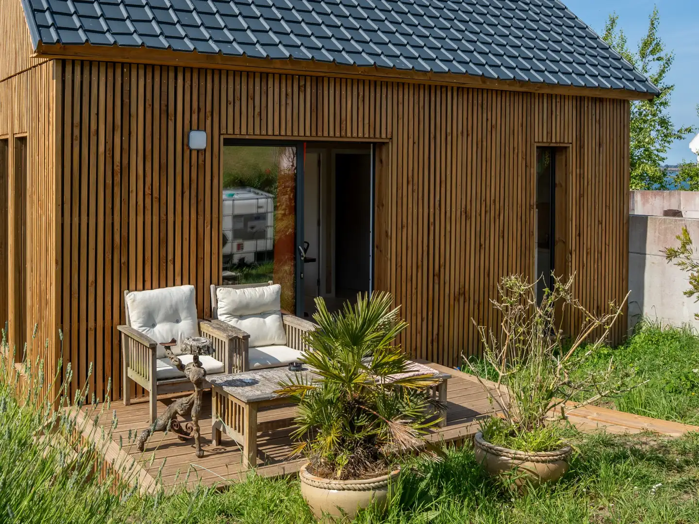Studio Greenkub GK40, vue extérieur