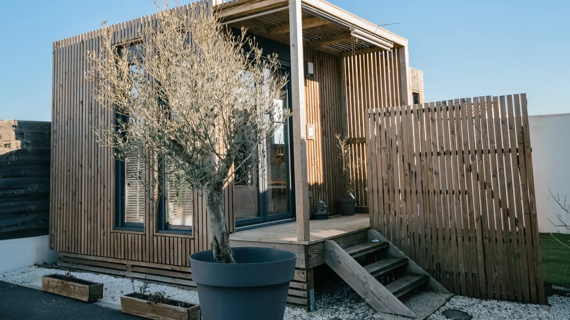 Studio bois Greenkub GK20, 20 m² en ossature bois, construction fixe avec statut clair