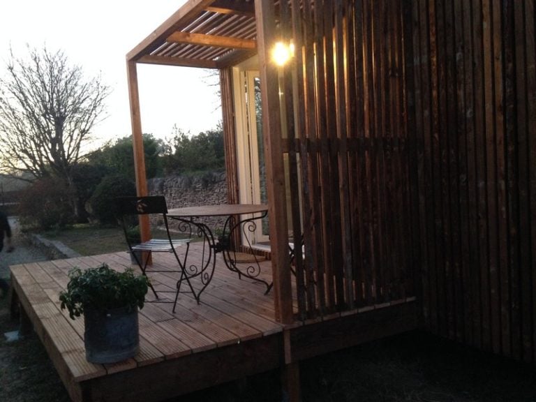 studio-studios-jardin-20m2-Vaucluse-terrasse