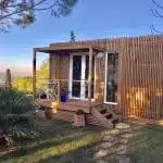 Studio de jardin en bois de 20 m2 aménagé en chambre d'hôte