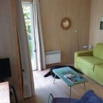 Intérieur aménagé d'un lodge de 20m2