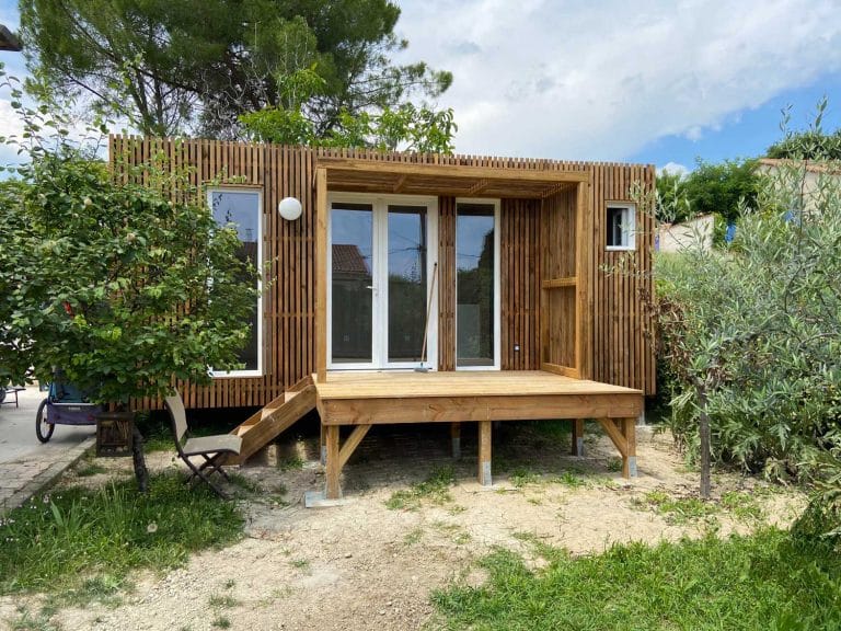 Un studio de jardin de 20m2 aménagé en chambre d'amis