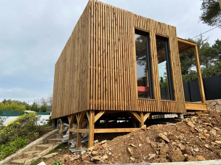 Pool house de 15m2 dans le 06