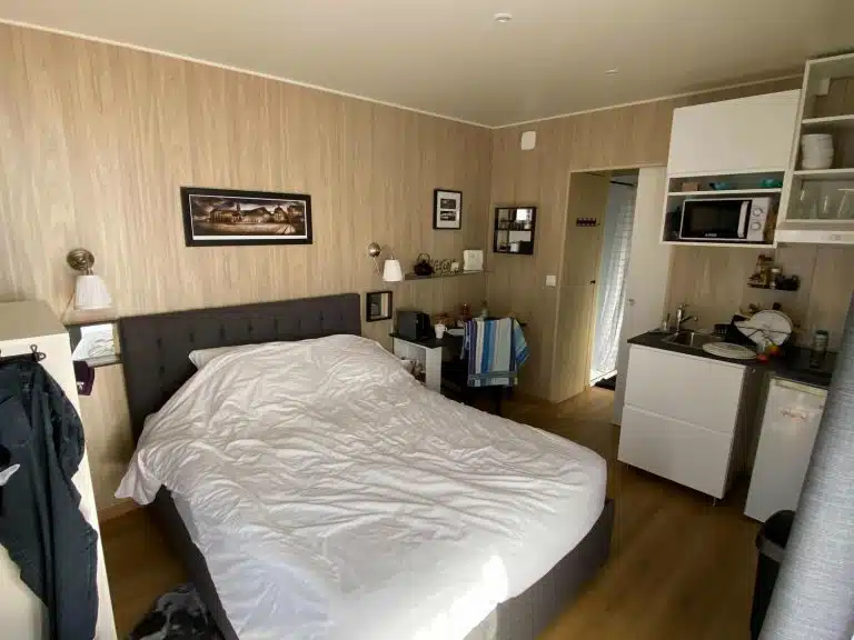 Chambre d'hote de 15m2 dans le 33