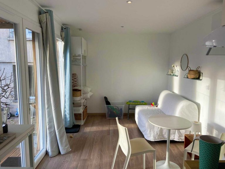 Chambre d'amis de 15m2 dans le 34
