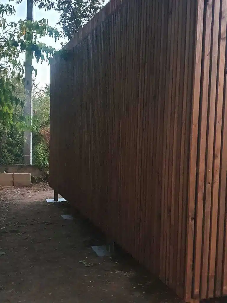 Chambre en plus de 20m2 dans le 83
