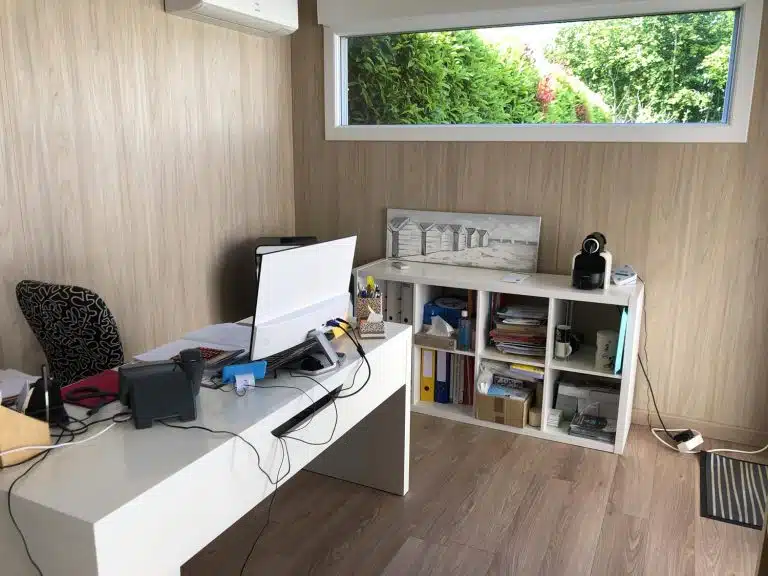 Bureau de jardin en bois de 15m2 dans le 78