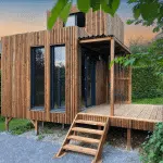 Studio de jardin en duplex avec une extension de terrasse