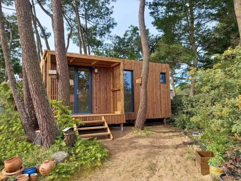 Studio de jardin dans un bois