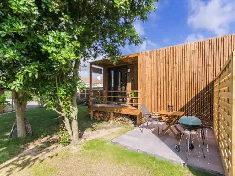 Studio de jardin pour accueillir de la famille ou des amis