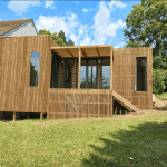 Studio en bois en surélévation