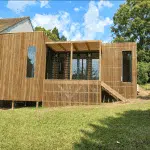 Studio en bois en surélévation