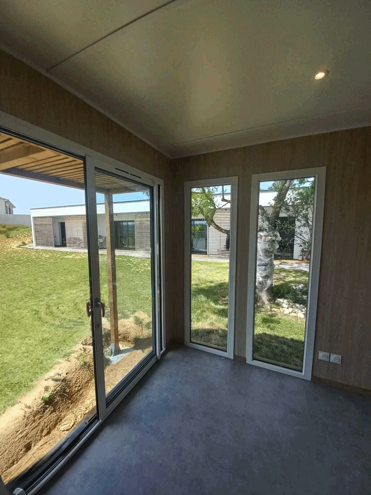 Intérieur d'un studio en bois