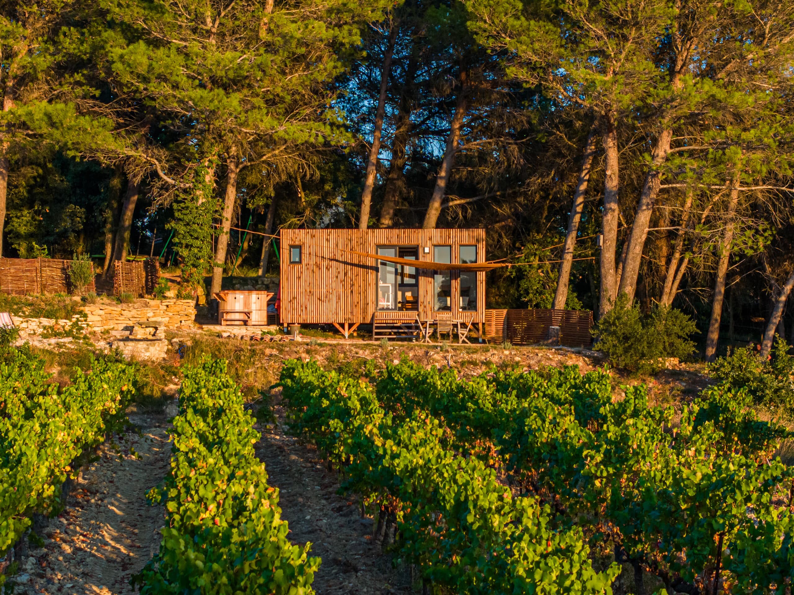 Vue de face extérieure du studio de jardin de 20 m2