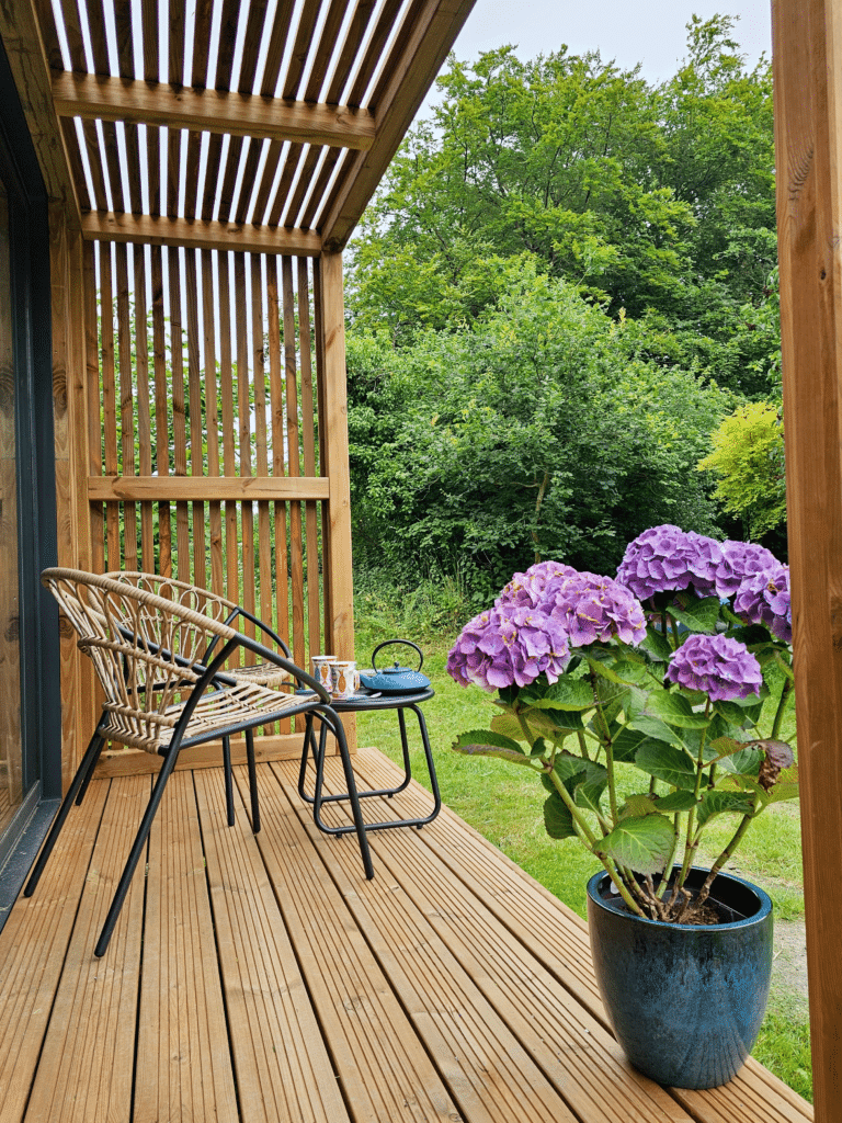 Terrasse d'un studio de jardin