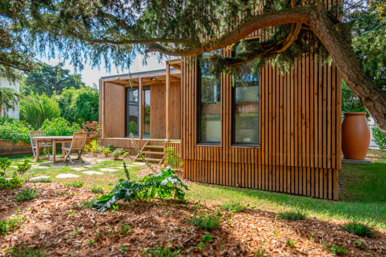 Extérieur d'une maison en bois